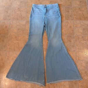 Free People Women’s Bell Bottoms Super Flare Jeans Size 31 R Blue